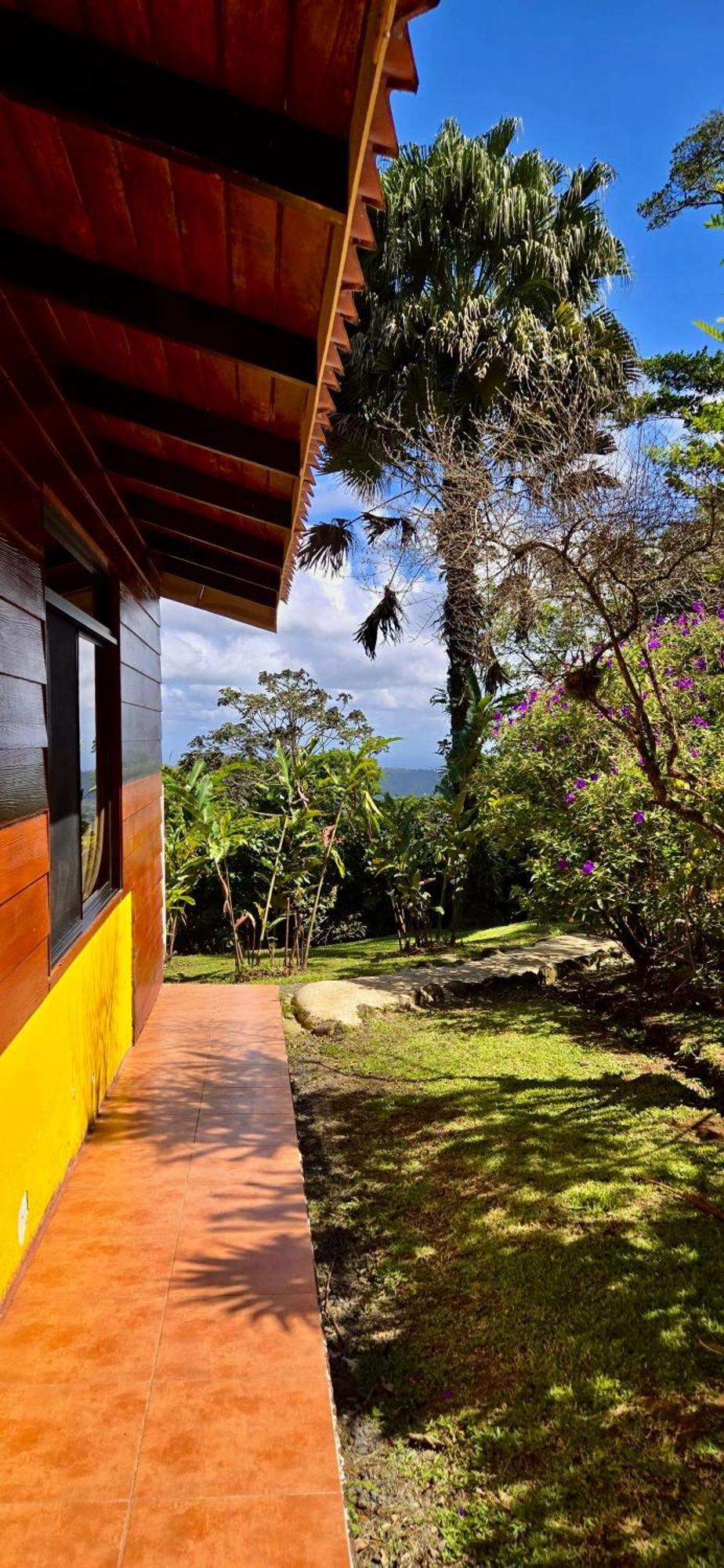 ביחגואה Heliconias Rainforest Lodge מראה חיצוני תמונה