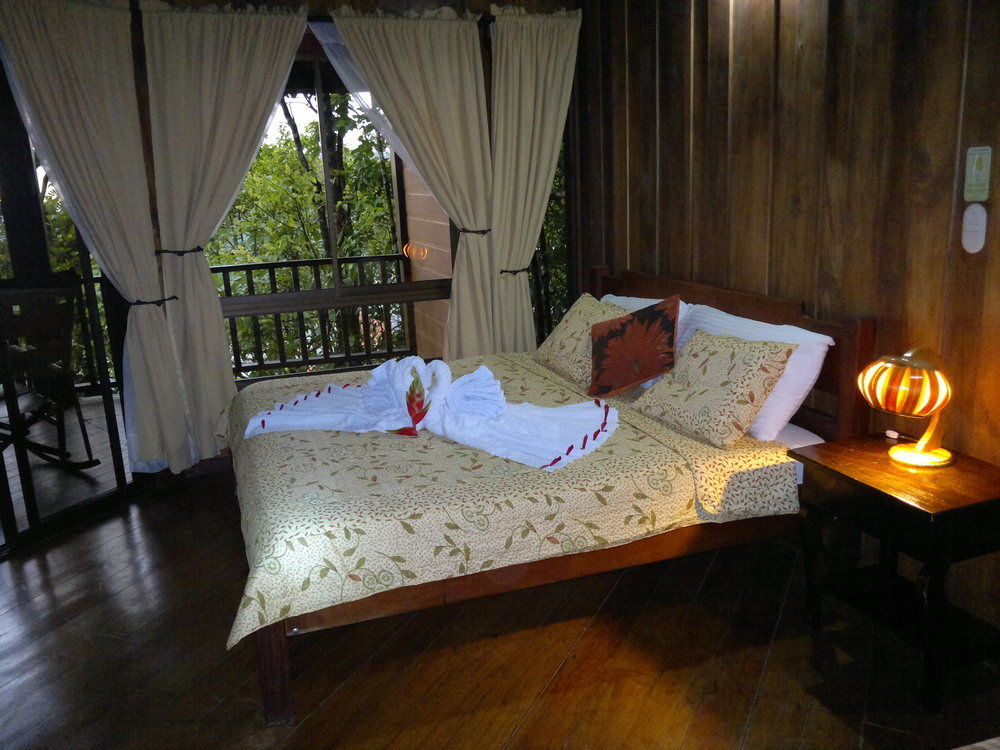 ביחגואה Heliconias Rainforest Lodge מראה חיצוני תמונה