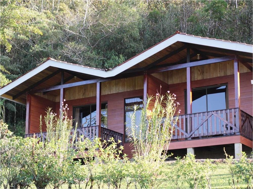 ביחגואה Heliconias Rainforest Lodge מראה חיצוני תמונה
