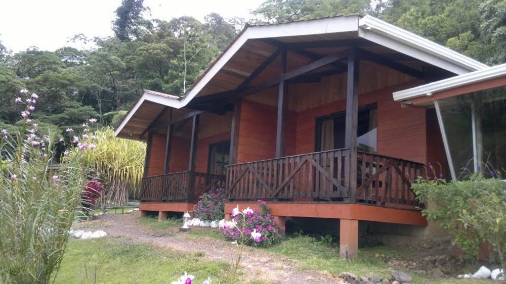 ביחגואה Heliconias Rainforest Lodge מראה חיצוני תמונה