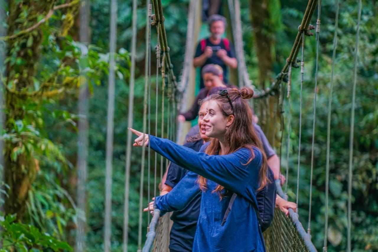 ביחגואה Heliconias Rainforest Lodge מראה חיצוני תמונה